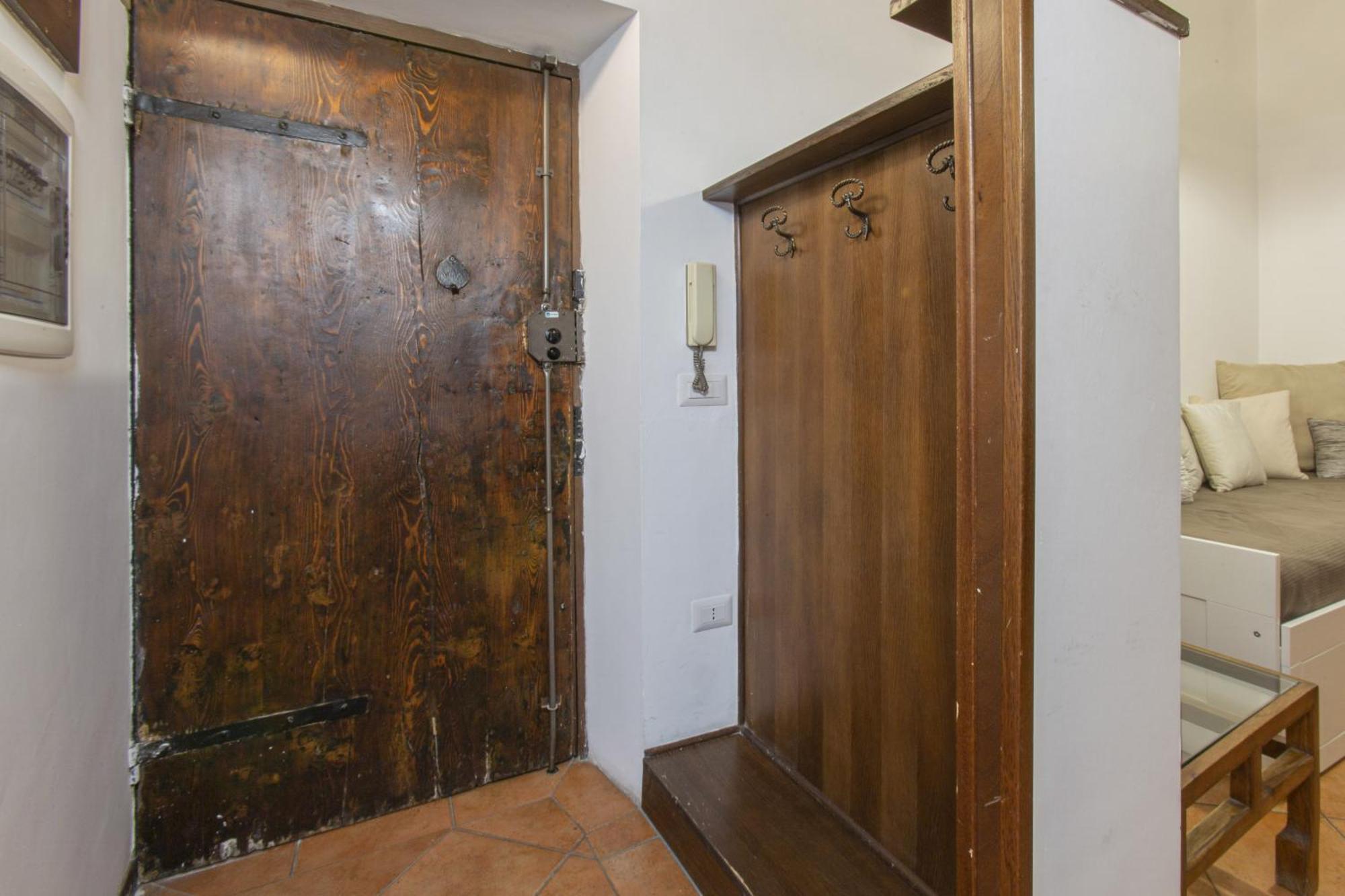 Happy Trastevere In Rome Exterior photo